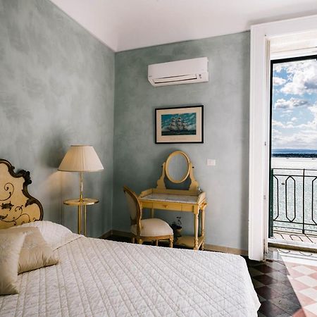 Dimora Di Ulisse Sea View Holiday Apartment Syrakus Exterior foto