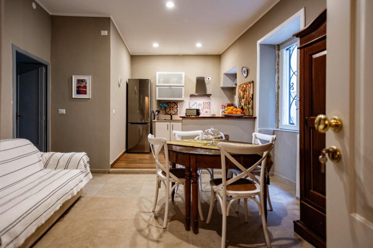 Dimora Di Ulisse Sea View Holiday Apartment Syrakus Exterior foto