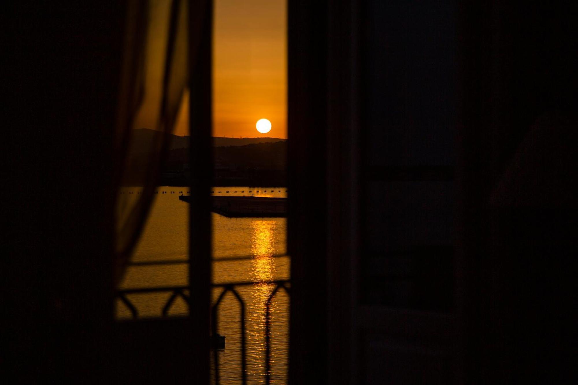 Dimora Di Ulisse Sea View Holiday Apartment Syrakus Exterior foto
